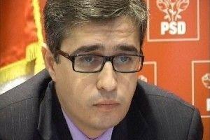 Andrei Dolineaschi: „Până la sfârşitul mandatului său, Băsescu va fi urmărit de coşmarul celor 7,4 milioane de voturi”