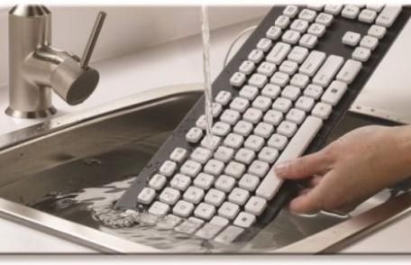 Tastatură lavabilă lansată de Logitech