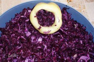 Ardei umpluți cu varză roșie