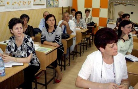 25 cadre didactice din Dorohoi încep cursurile de formare pentru clasele pregătitoare
