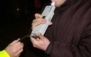 Deși avea permisul suspendat, a fost găsit în trafic cu o alcoolemie de 0,93 mg/l