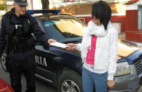 Măsuri de autoprotecție luate de jandarmii botoșăneni în școlile din județ, în cadrul proiectului „Școli în siguranță”