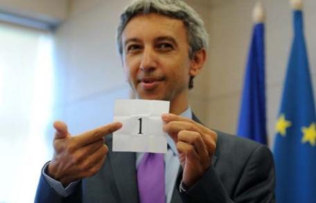 Unde se duc banii de la Dan Diaconescu pentru Oltchim