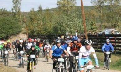 „Maratonul caii pedalează” de la Vf. Câmpului un real succes al centrului Cai de Vis