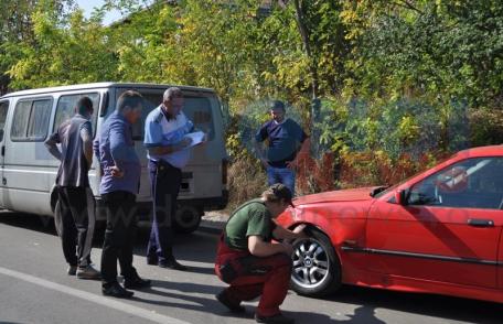 Accident produs din neatenție, în intersecția din fața sediului Poliției Municipiului Dorohoi
