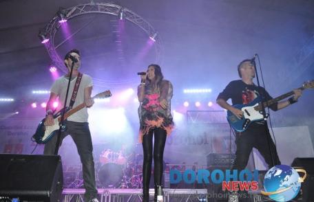 Super-concert cu Vunk & Antonia în ultima seară la Zilele Municipiului Dorohoi - VIDEO/FOTO