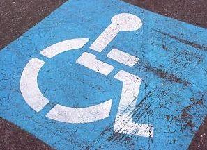 Unul din șapte oameni e handicapat. Numărul celor cu probleme medicale permanente e în creștere