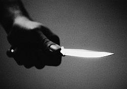 Arestat după ce şi-a înjunghiat un vecin