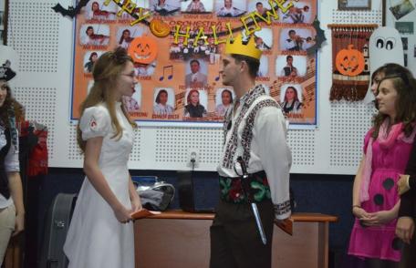 Clubul Copiilor Dorohoi „Holloween-ul de altădată versus Holloween-ul de astăzi”    