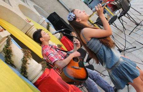 Clubul Copiilor Dorohoi: Rezultate deosebite obținute de membrii Cercului „Muzică folk-muzică ușoară”