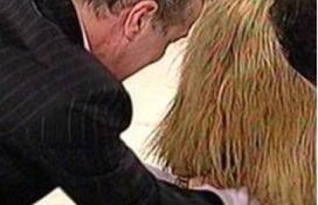 Gigi îşi vinde oile la Bruxelles