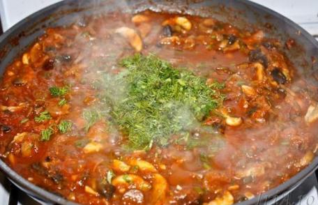 Tocăniță de ciuperci