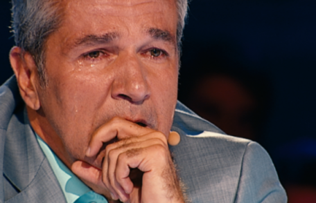 Bittman şi-a găsit înlocuitor în Holograf