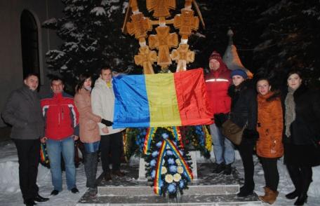 COMUNICAT DE PRESĂ - Tineretul Naţional Liberal din Botoşani „Eroii nu mor niciodată” 