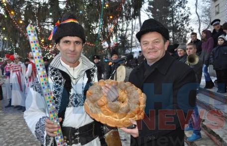 Parada formațiilor de datini și obiceiuri, 2012 Dorohoi - Banda Broscăuți: VIDEO – FOTO