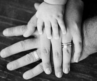 AFP: Cum arata viata unui cuplu roman in austeritate