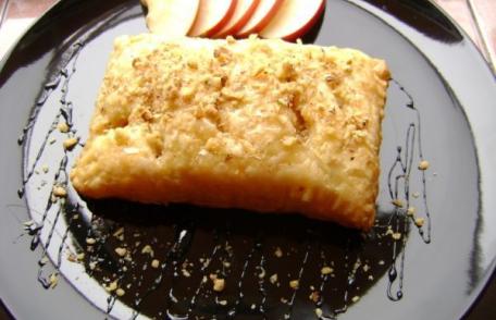 Pachețele cu măr, nucă și miere