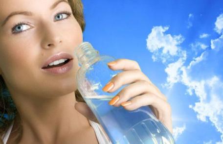 Apa e necesară și foarte bună, dar nu oricând şi oricum