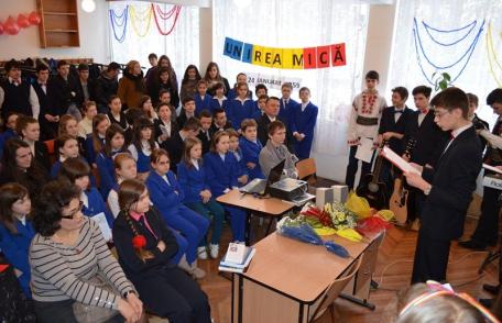 Ziua Unirii omagiată la Şcoala Gimnazială „Mihail Kogălniceanu” Dorohoi – VIDEO/FOTO