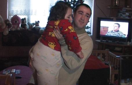 Băieţelul obez din Dorohoi, ajutat de impresarul vedetelor