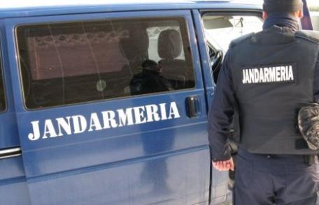 Tânăr cercetat pentru distrugerea a mai multor bunuri dintr-un BAR