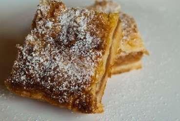 Prăjitură inteligentă cu mere