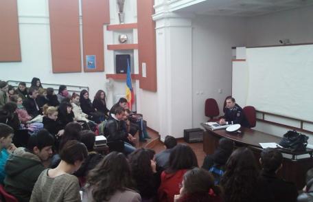 Poliţia Rutieră Dorohoi la Colegiul Național „Grigore Ghica”