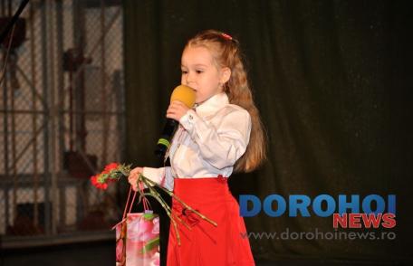 Seminarul Teologic Dorohoi: „Un zâmbet și un gând frumos pentru mama” - ediția a X-a - FOTO