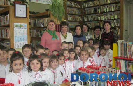 Ziua Mamei: Acțiuni organizate de preșcolarii Grădiniţei cu PP Nr.6 Dorohoi - FOTO