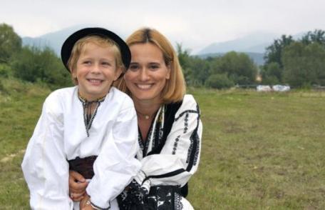 Andreea Esca a rămas fără cuvinte la una dintre replicile băiatului ei de nouă ani