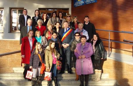 Proiect multilateral Comenius „Young Explorers” la Școala Smîrdan - FOTO