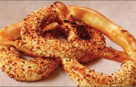 Pericolele din covrigi ! Îi mâncați dimineaţa, în drum spre serviciu, dar stiți ce vă pot face? 