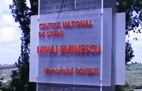 Proiect educativ „Personalități Botoșănene” derulat la Biblioteca Naționașă de Poezie