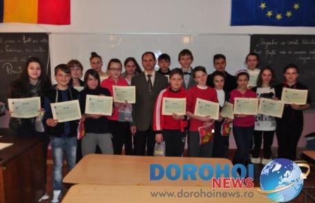 „Internetul – prieten sau dușman”, proiect desfășurat la Şcoala „Mihail Kogălniceanu” Dorohoi - FOTO