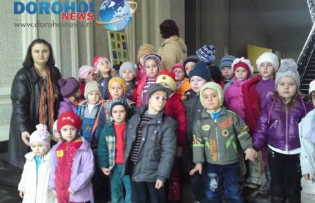 „Să ştii mai multe, să fii mai bun!” încheiat cu succes la Şcoala ,,Dimitrie Romanescu” Dorohoi - FOTO