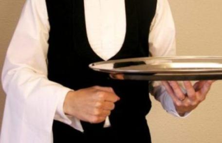 Joburi la Mamaia, cu masa şi cazarea asigurate