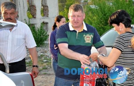 „Lumina” din oameni: Echipa liberală alături de persoanele nevoiașe din Dorohoi - FOTO