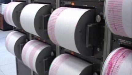 Trei cutremure consecutive în zona Vrancea. Le-aţi simţit?