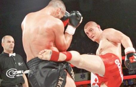 După o pauză de două luni, „Moartea din Carpați” revine în ring 