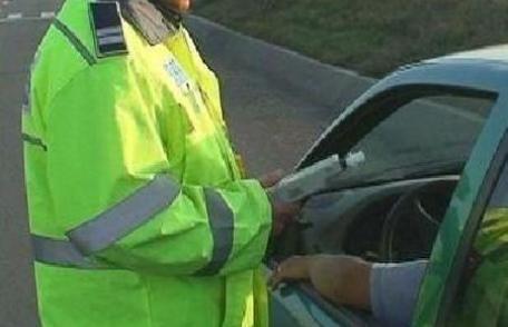 Șofer cercetat pentru conducere sub influenţa alcoolului