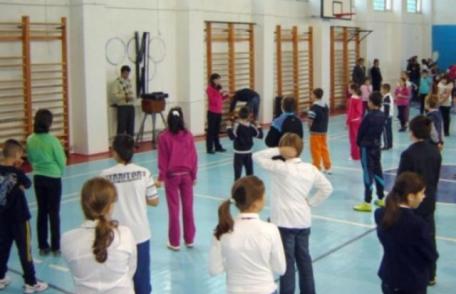 Majoritatea dorohoienilor cred că elevii ar trebui să facă mai multe ore de sport la școală