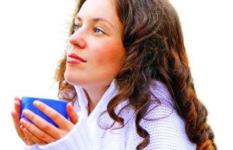 Ceaiurile fierbinţi alungă tusea