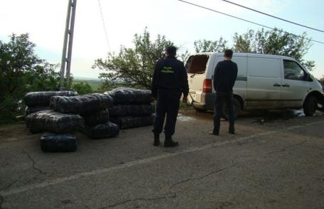 23 de focuri de armă pentru reţinerea unui contrabandist la frontiera cu Moldova - FOTO