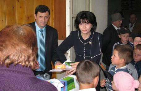 Un zâmbet pentru 500 de copii din colegiul Flămânzi