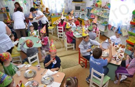 La Grădiniţa nr.6 Dorohoi, bucuria COPILĂRIEI, dăruită şi ALTORA