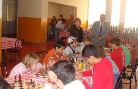 Premianţii Concursului Interjudetean de Sah ”Cupa Luceafarul”, editia a IX a - FOTO