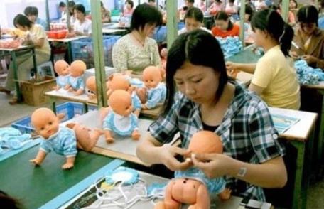 Alertă în magazine. Pe rafturi se găsesc jucării otrăvitoare