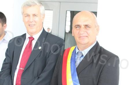 Peste 200 de copii din Pomîrla premiați de Gică Grădinaru în cadrul festivității de sfârșit de an școlar