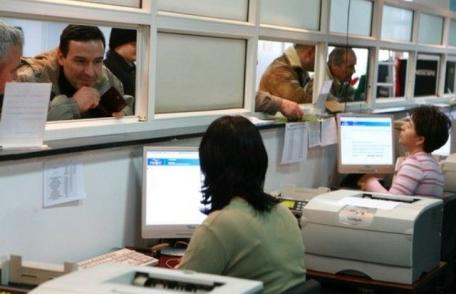 Taxele de timbru se împuţinează, dar se majorează de 4,5 ori