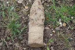 Caz inedit la Dorohoi: Proiectil găsit de un muncitor pe strada Ștefan Airinei